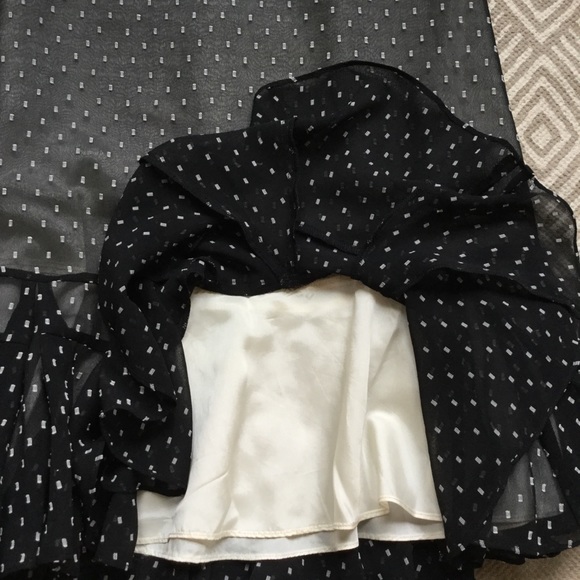 LOFT Skirt - Picture 4 of 4